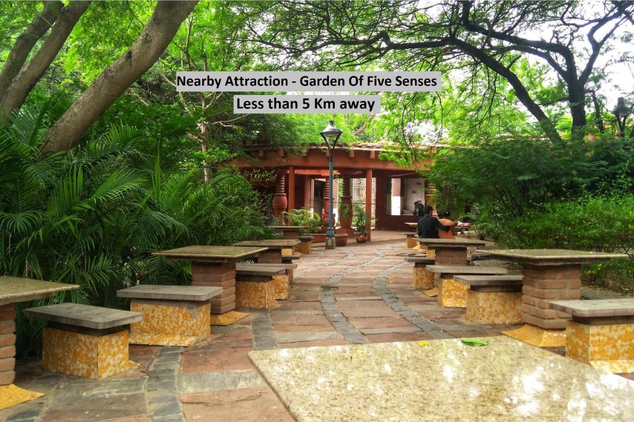 Oyo 62702 Golden Home Stay New Delhi Eksteriør bilde